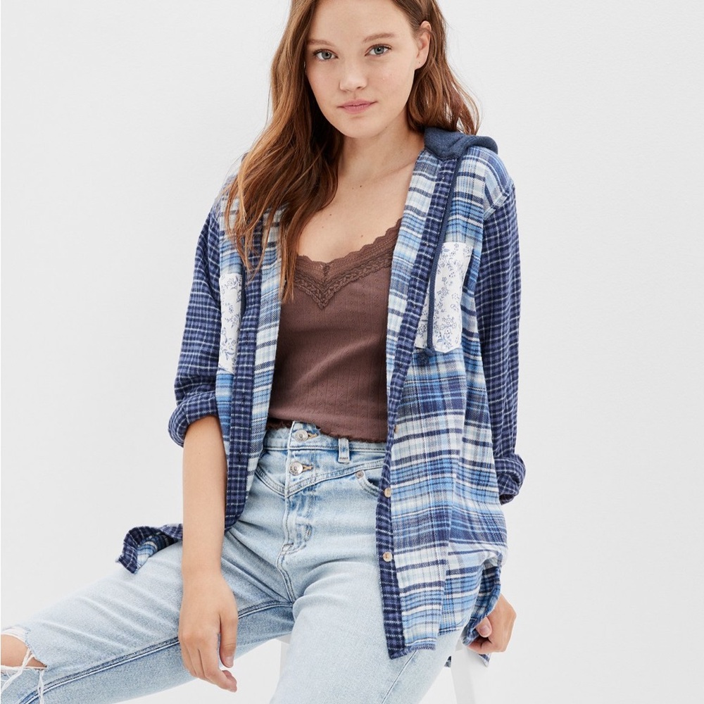 American eagle oversized navy flannel plaid hoodie